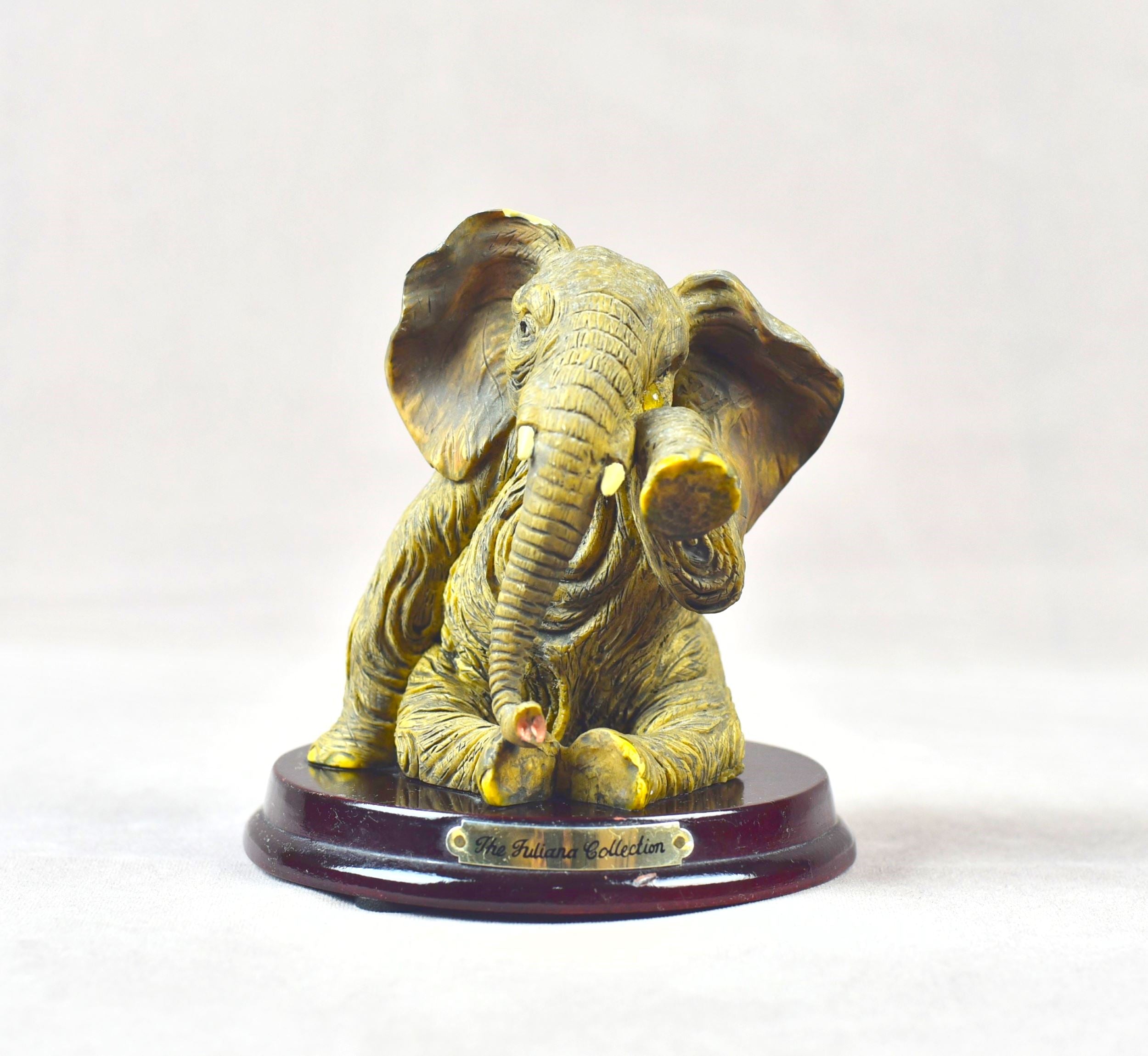 The silent Screams - Juliana Collection in Elephant Collectables - shopeeeys