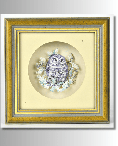 Handcrafted - crystal petals - Owl figurine - 3D Art.
